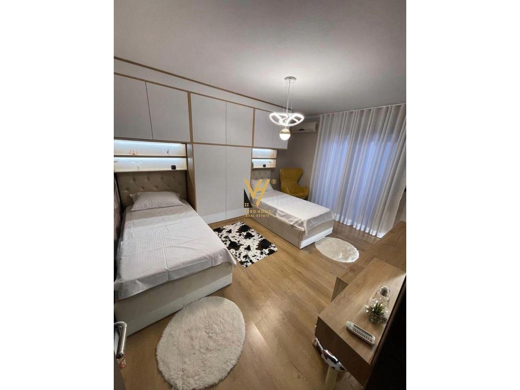 JEPET APARTAMENT 2+1+BLK ME QERA TEK IRFAN TOMINI 65.000 LEKE 4