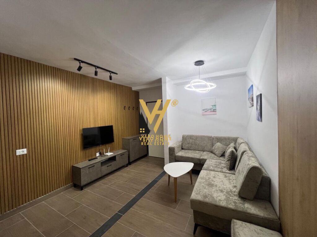 JEPET APARTAMENT 1+1 ME QERA NE SELITE 50.000 LEKE