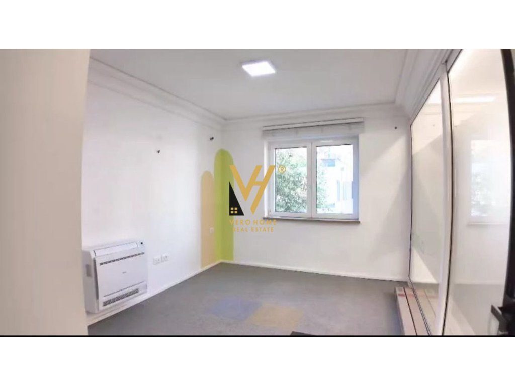 JEPET ZYRE 130 M2 ME QERA TE RRUGA E DURRESIT 2.000 EURO 3