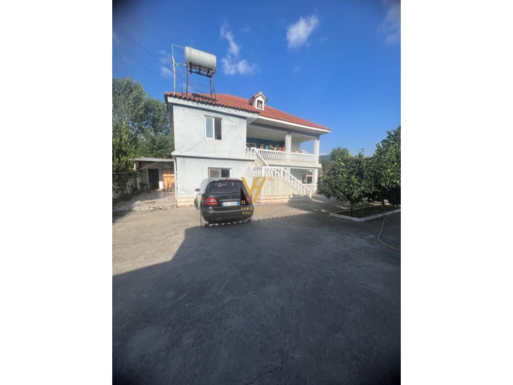 Jepet Vile dy kateshe me qera te Unaza e Re 260 m2