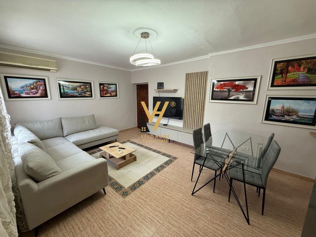 JEPET APARTAMENT 2+1+BLK ME QERA TEK XHAMIA E TABAKVE 55.000 LEKE 2