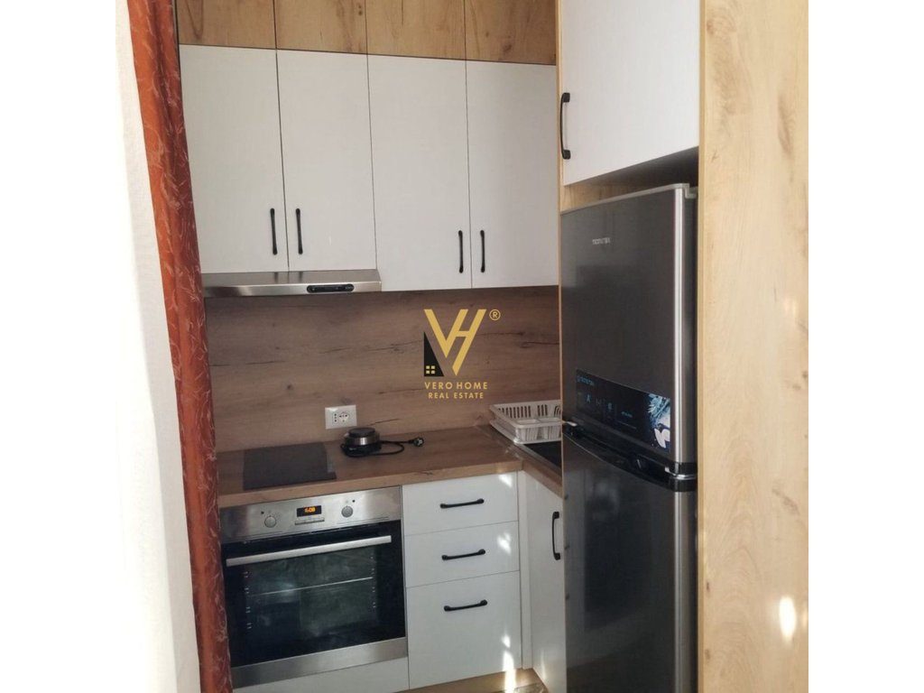 JEPET APARTAMENT 2+1+BLK ME QERA TE MINE PEZA 60.000 LEKE 3