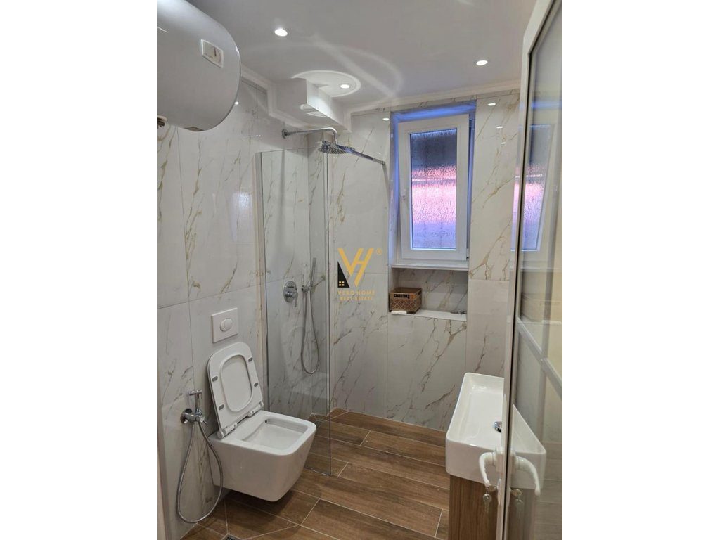 SHITET GARSONIERE 30 M2 TE RRUGA 4 DESHMORET 83.000 EURO 4