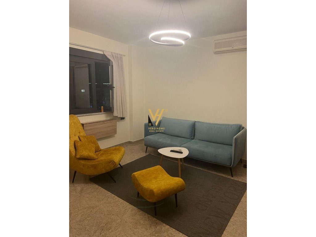 JEPET APARTAMENT 1+1 ME QIRA NE QENDER 60.000 LEKE