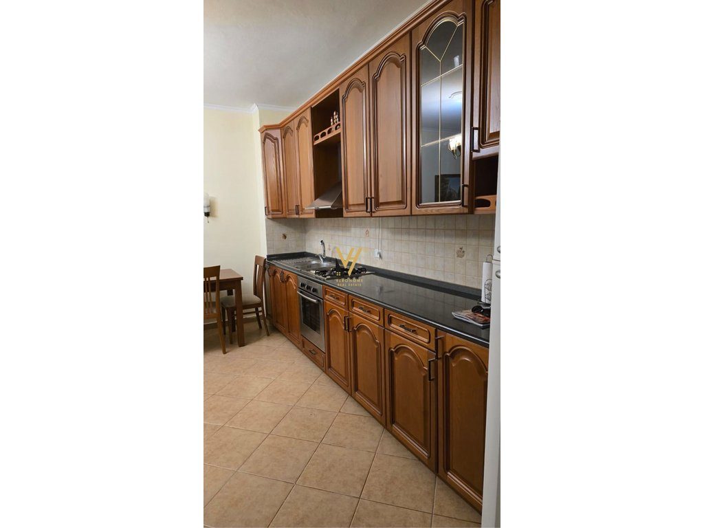 JEPET APARTAMENT 2+1+BLK ME QERA TEK FRESKU 45.000 LEKE 2