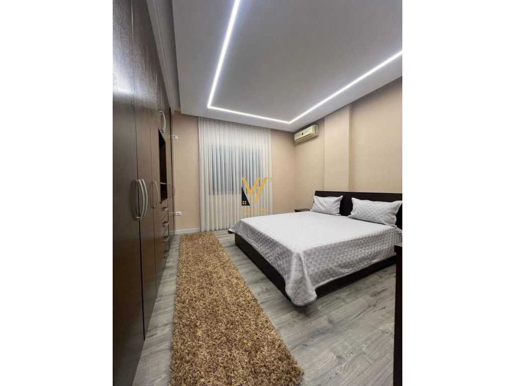 JEPET APARTAMENT 3+1+2+2BLK ME QIRA TE FIORI DI BOSCO 900 EURO 3