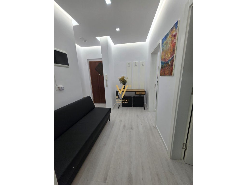 JEPET ZYRE 65 M2 ME QERA TEK SHKOLLA E BALETIT 50.000 LEKE 3