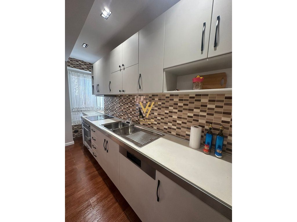 JEPET APARTAMENT 1+1+BLK ME QIRA NE ISH-BLLOK 100.000 LEKE 3