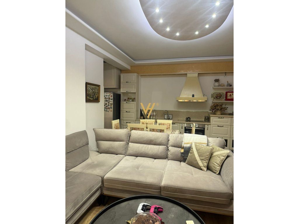 SHITET APARTAMENT 2+1+2+2BLK TE LIQENI I THATE