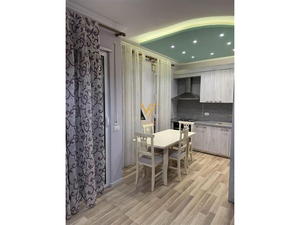 JEPET APARTAMENT 1+1+BLK ME QERA TE PAZARI I RI 650 EURO 2