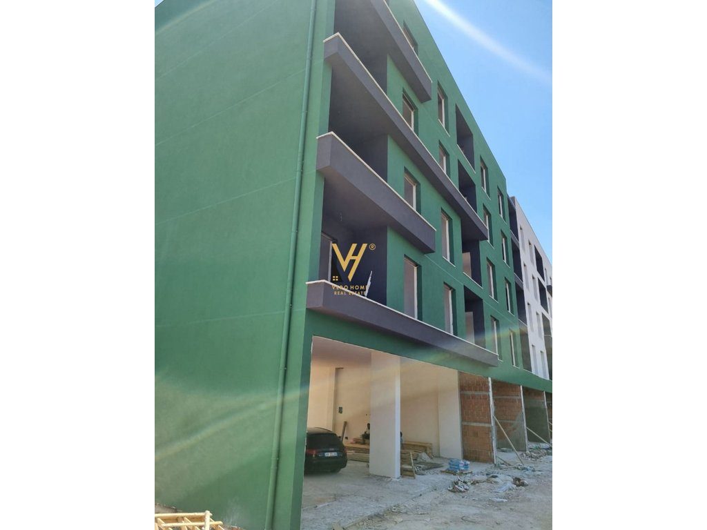 SHITET APARTAMENT 1+1+BLK NE KAMEZ, GREEN RESIDENCE 64.000 EURO 1