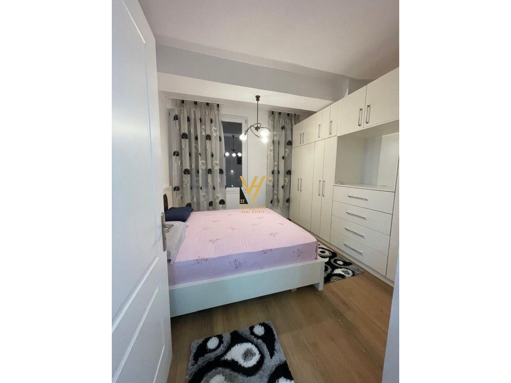 JEPET APARTAMENT 1+1 ME QERA PRANE PROFARMES 500 EURO 4