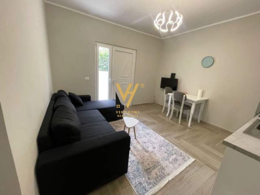 Jepet Apartament 1+1+ballkon me qera ne Porcelan 65 m2 2