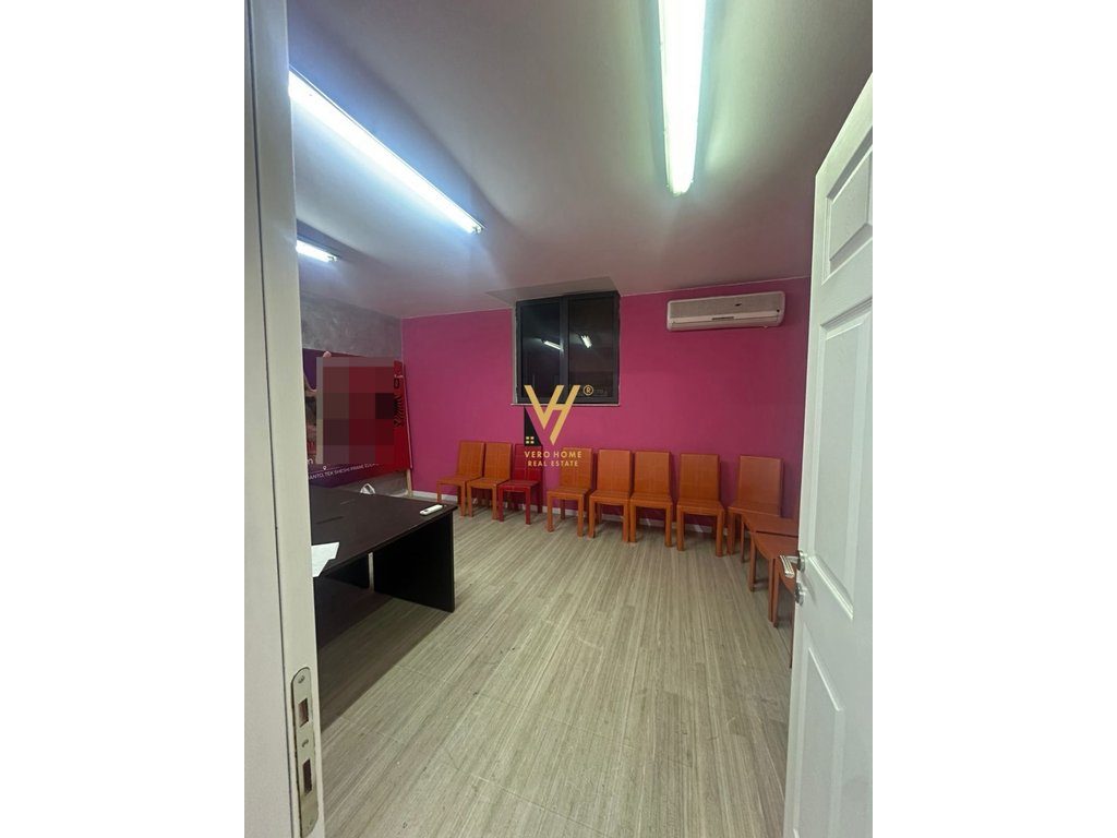 JEPET DYQAN 68 M2 ME QIRA NE VASIL SHANTO 75.000 LEKE 2