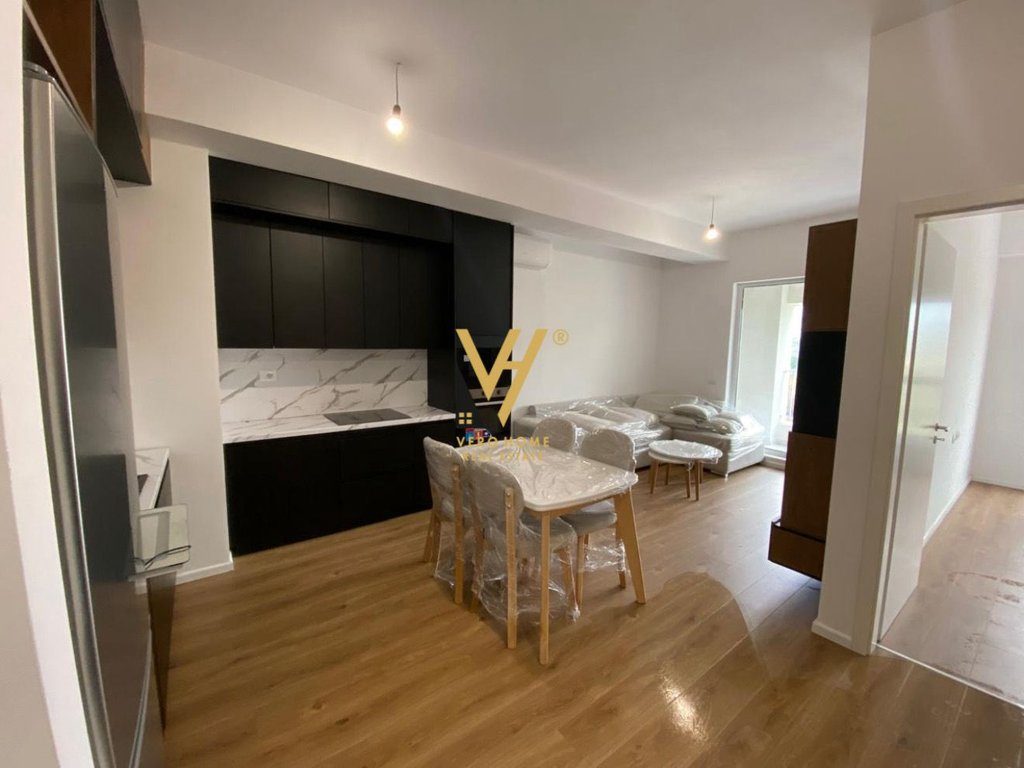 JEPET APARTAMENT 1+1+BLK ME QERA MANGALEMI ALI DEM 45.000 LEKE 2