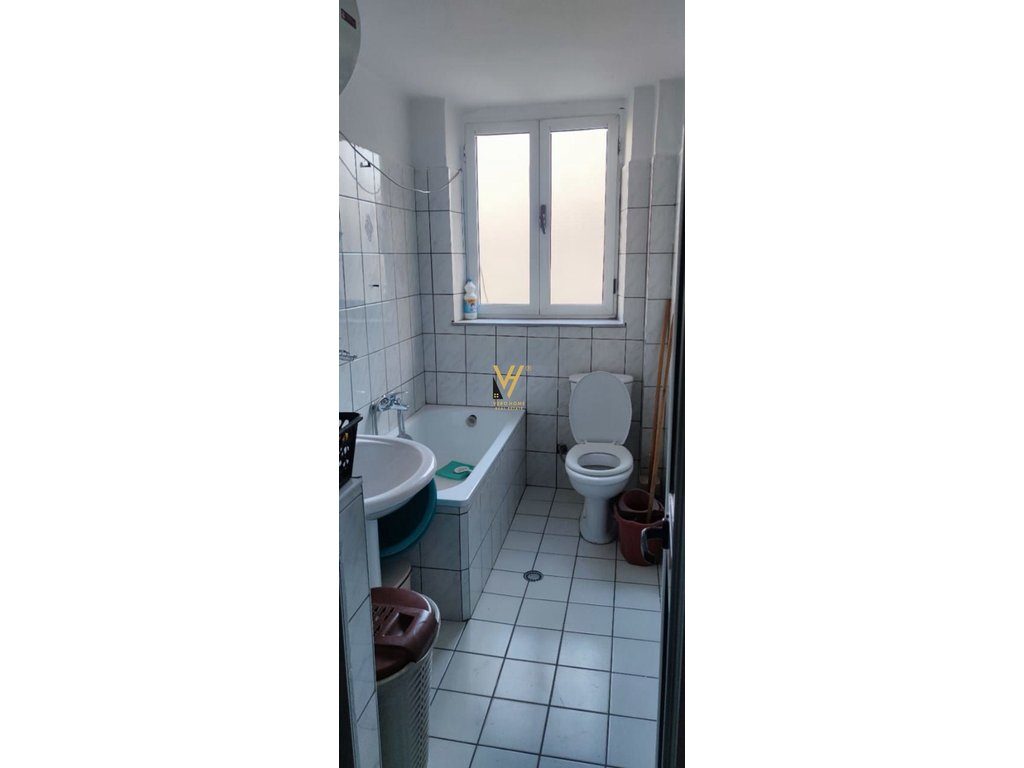 JEPET APARTAMENT 1+1 ME QIRA TE RRUGA SAMI FRASHERI 450 EURO 4