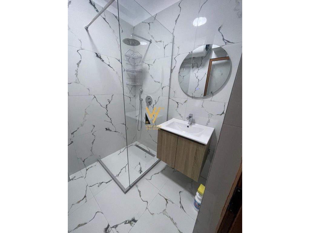 JEPET APARTAMENT 1+1+BLK ME QERA TE PAZARI I RI 60.000 LEKE 4