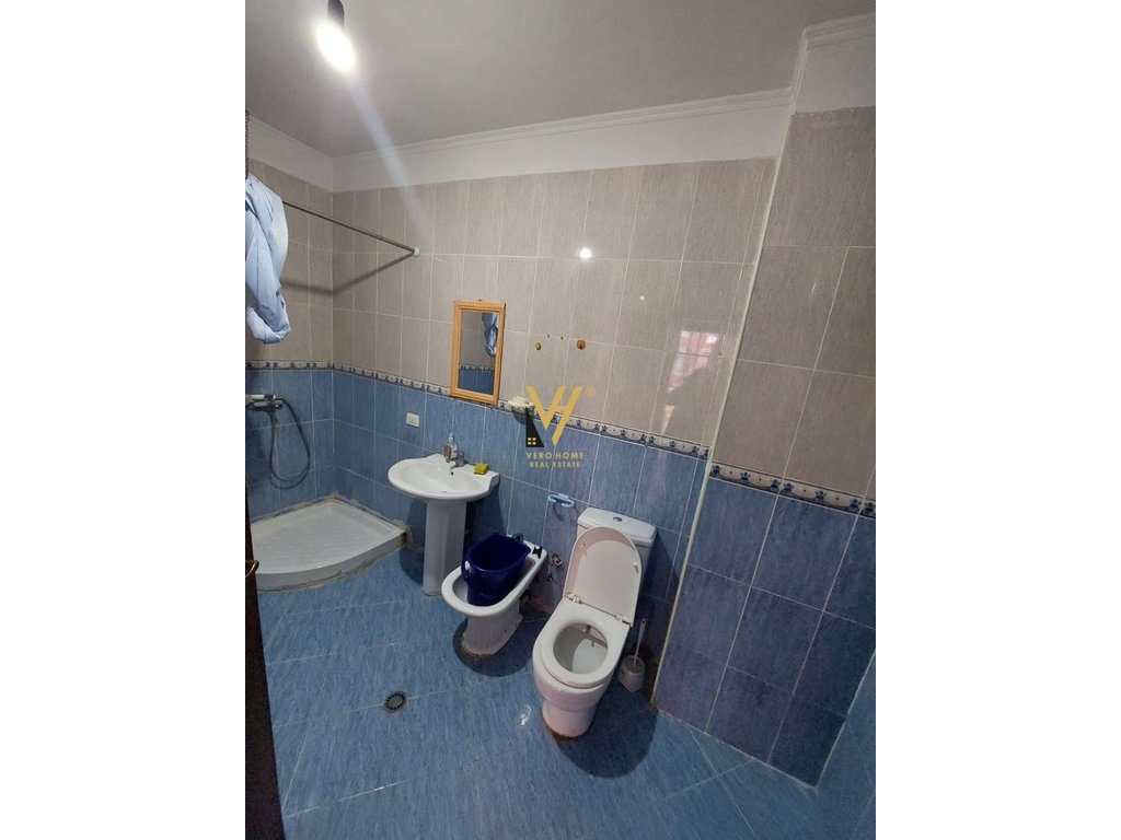JEPET APARTAMENT 1+1+2BLK ME QERA NE ASTIR 40.000 LEKE 4