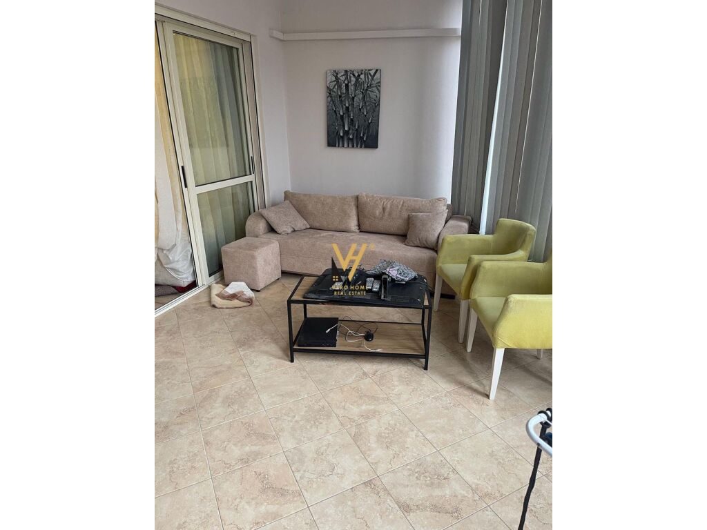 Jepet Apartament 3+1+ballkon me qera te Kopshti Zoologjik 105 m2 3