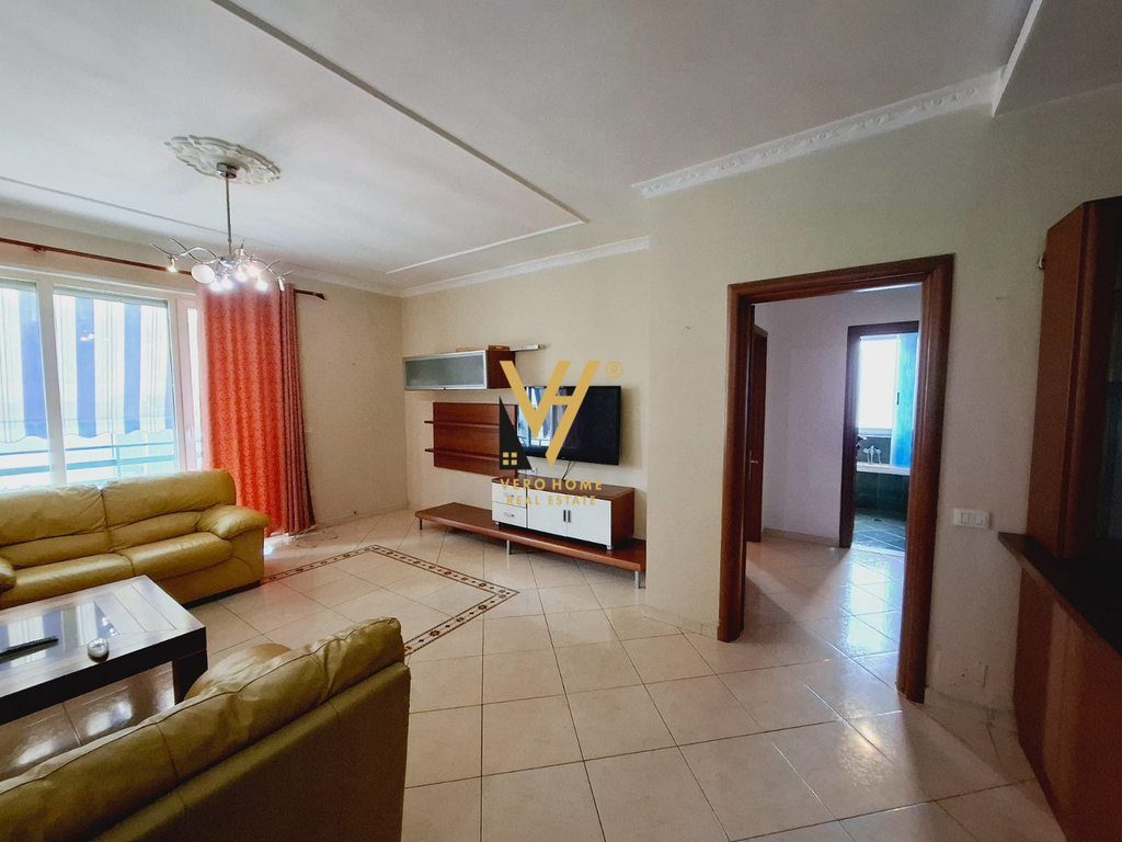 JEPET APARTAMENT 2+1+2 ME QERA TE KOPSHTI ZOOLOGJIK 570 EURO