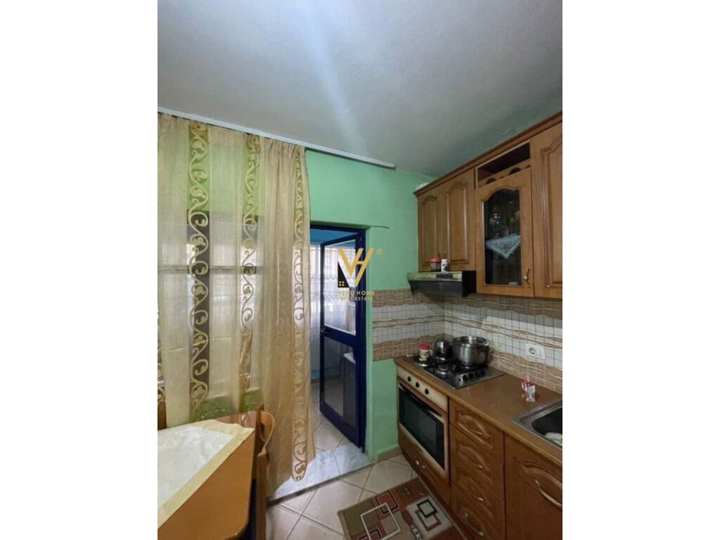 Shitet apartament 2+1+ballkon prane Casa Italia 94 m2 2