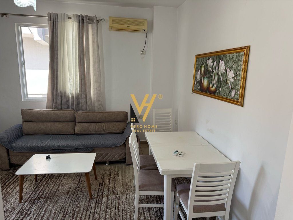 JEPET APARTAMENT 1+1+BLK ME QERA TE 5 MAJI 500 EURO