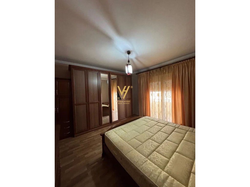 JEPET APARTAMENT 1+1+BLK TE SHESHI WILLSON 60.000 LEKE 4