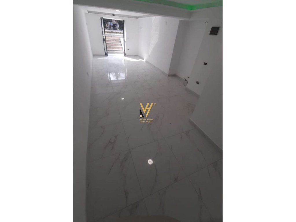 SHITET DYQAN 40 M2 TE KOMUNA PARISIT 180.000 EURO