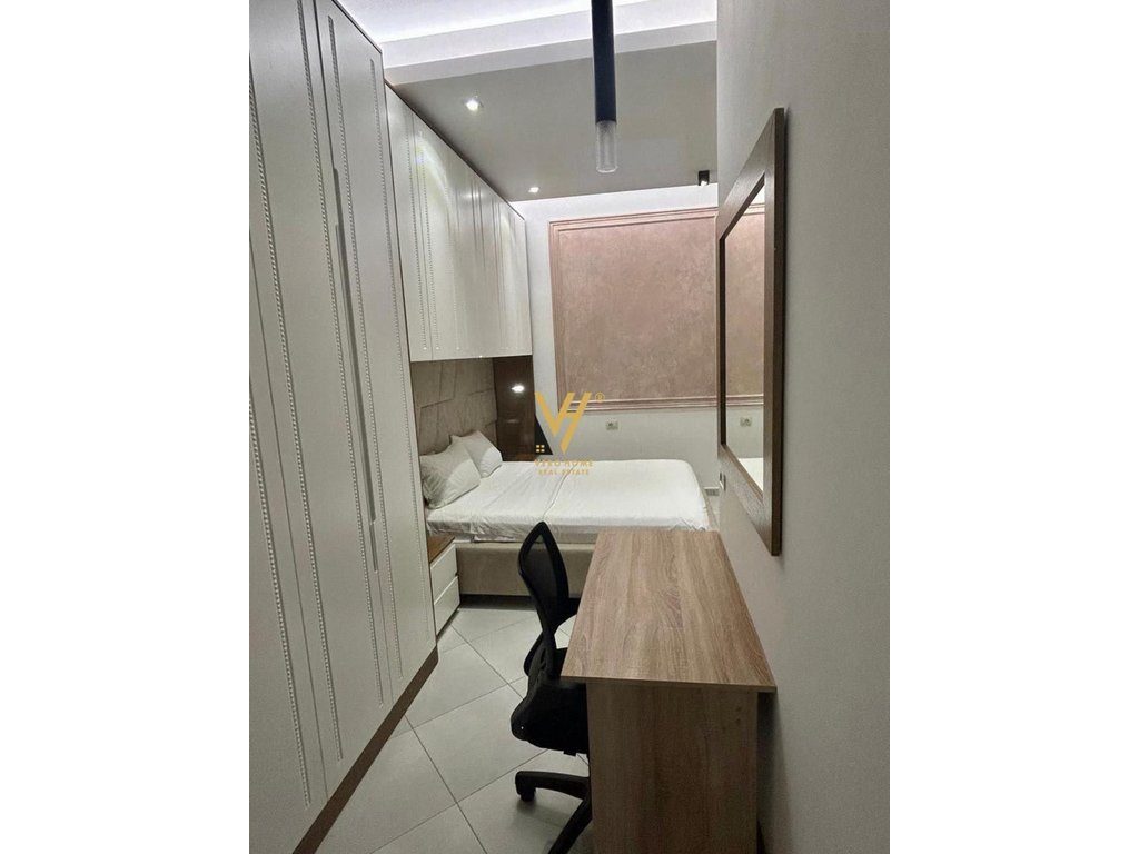 JEPET APARTAMENT 2+1+2 ME QERA NE DON BOSCO 750 EURO 4