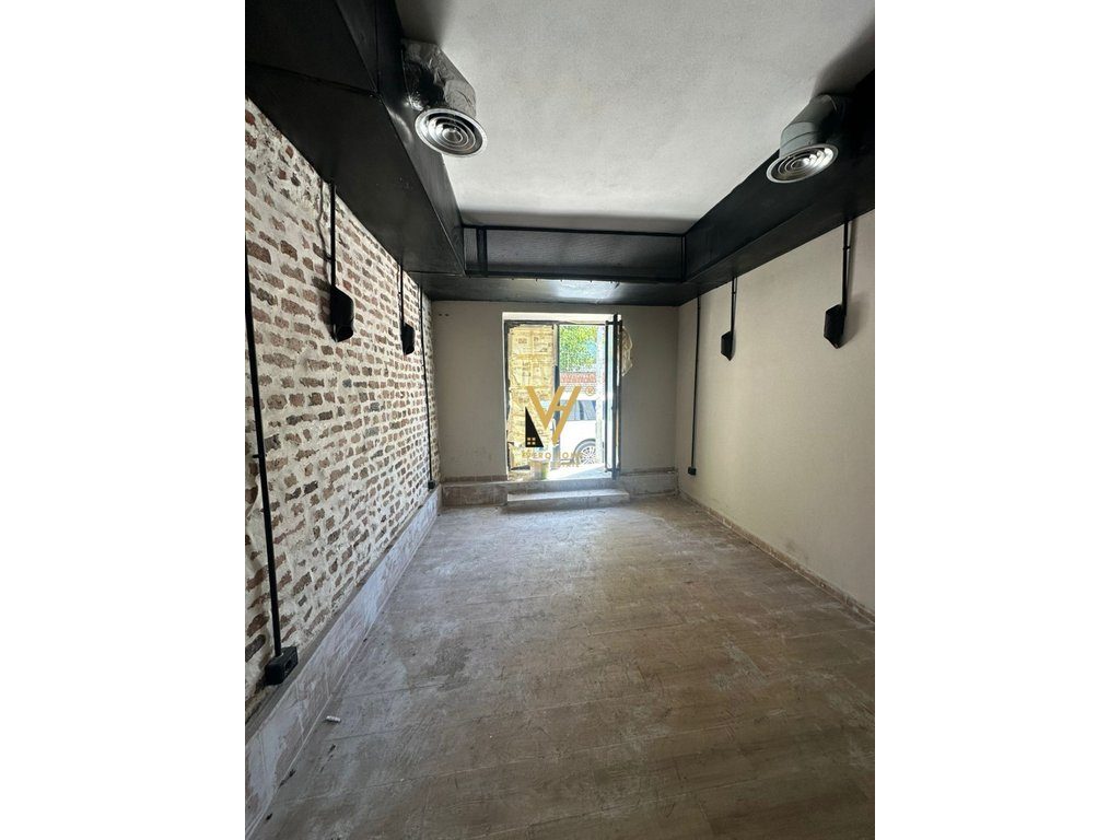 SHITET APARTAMENT 3+1 NE VASIL SHANTO 195.000 EURO