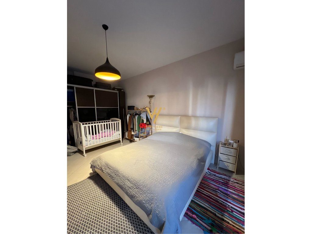 JEPET APARTAMENT 2+1+2+BLK ME QIRA TE RRUGA MARKO BOCARI 90.000 LEKE 4