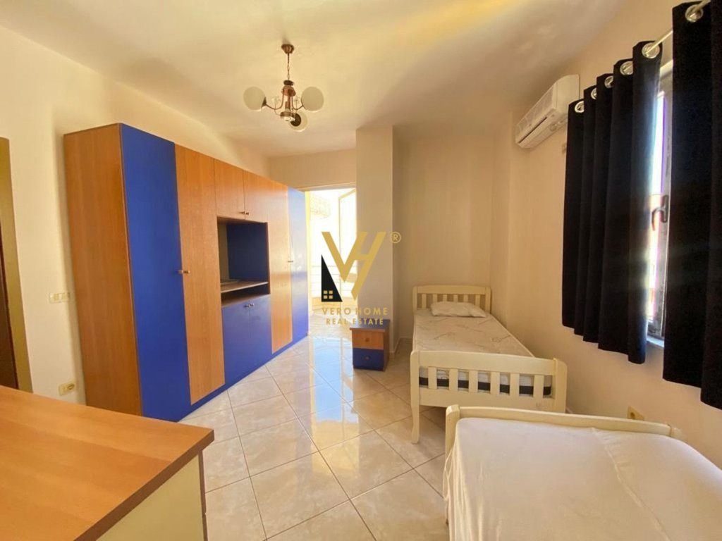 JEPET APARTAMENT 3+1+2+BLK ME QERA TE 2 PALMAT, ASTIR 60.000 LEKE 3