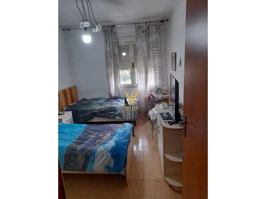 JEPET APARTAMENT 2+1 ME QERA TE MYSLYM SHYRI 800 EURO 3