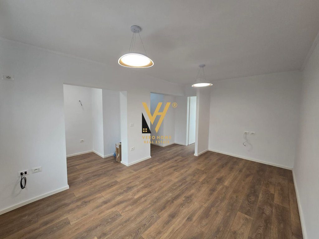 SHITET APARTAMENT 1+1 NE ALI DEM 8.800.000 LEKE