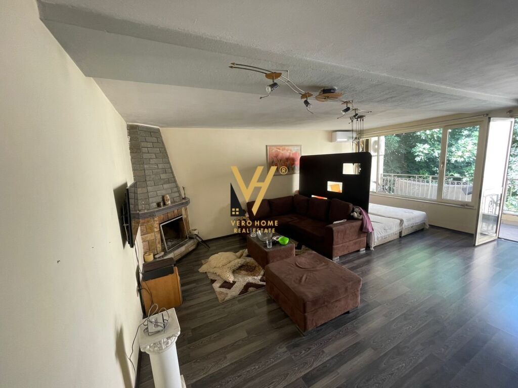 Jepet Apartament Duplex me qera te Rruga Bardhyl 170 m2