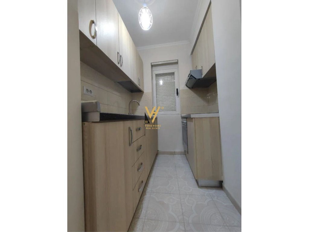 JEPET APARTAMENT 2+1+BLK ME QERA TEK RRUGA FORTUZI 800 EURO 2