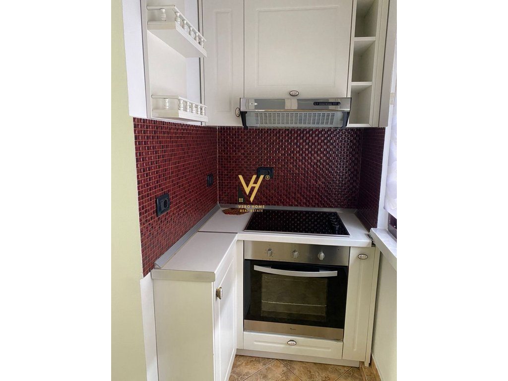 JEPET APARTAMENT 2+1 ME QERA NE PORCELAN 550 EURO 2