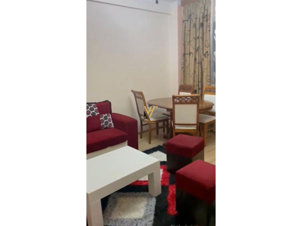 Jepet Apartament 2+1+ballkon me qera te Rruga Sali Butka 90 m2 2