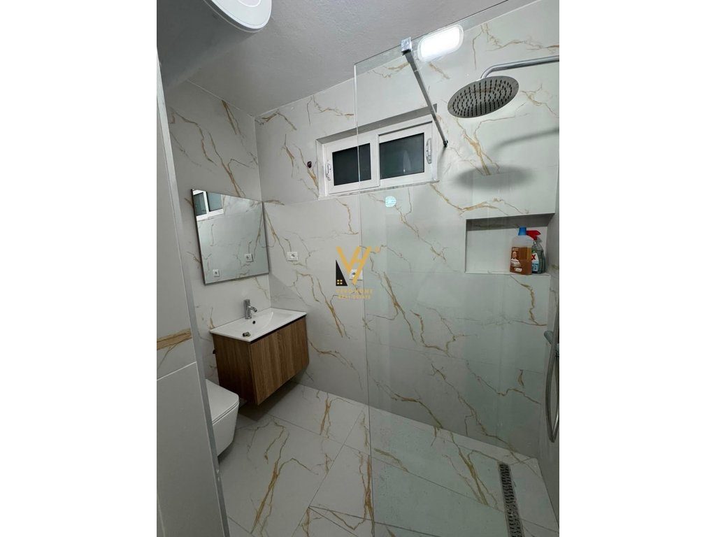 JEPET APARTAMENT 2+1+BLK ME QERA TEK 5 MAJI 60.000 LEKE 4