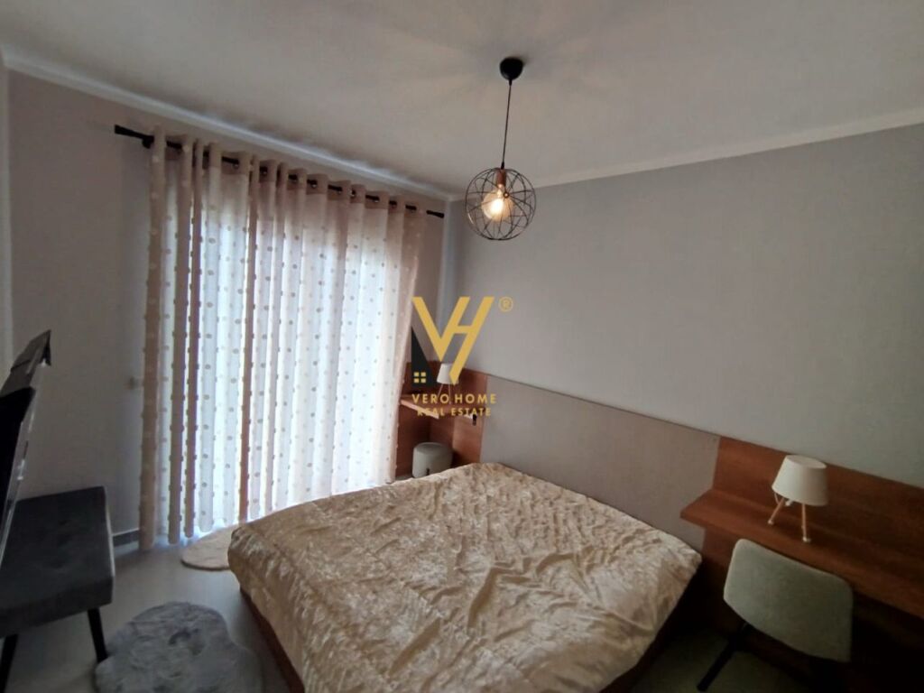 JEPET APARTAMENT 1+1+BLK ME QERA TE UNIVERS CITY 500 EURO 4