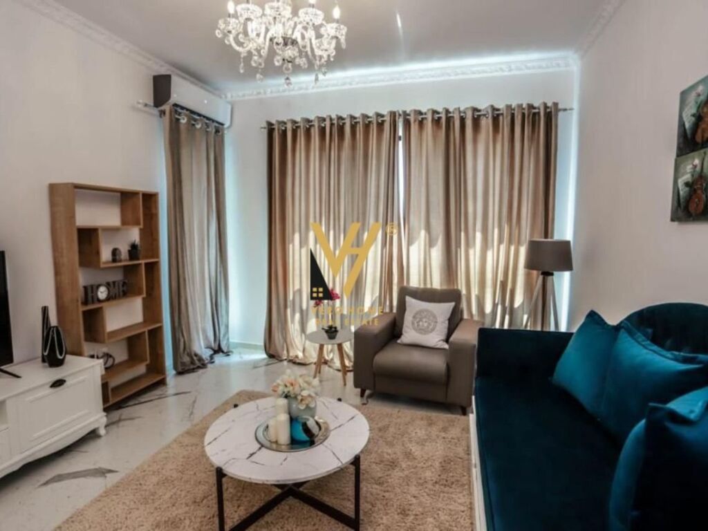 Shitet apartament 1+1 te Kompleksi Squere 21 , Rruga e Kavajes 78 m2 3