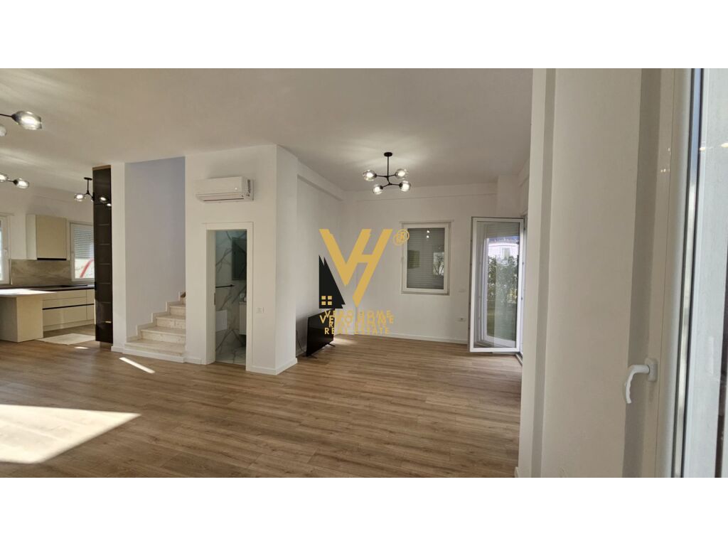 JEPET VILE TRE KATESHE ME QERA NE SAUK 2.800 EURO 3