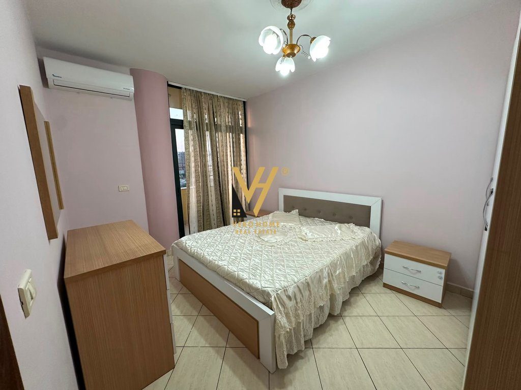 SHITET APARTAMENT 1+1+BLK TE RRUGA MUHAMET GJOLLESHA 20.600.000 LEKE 4