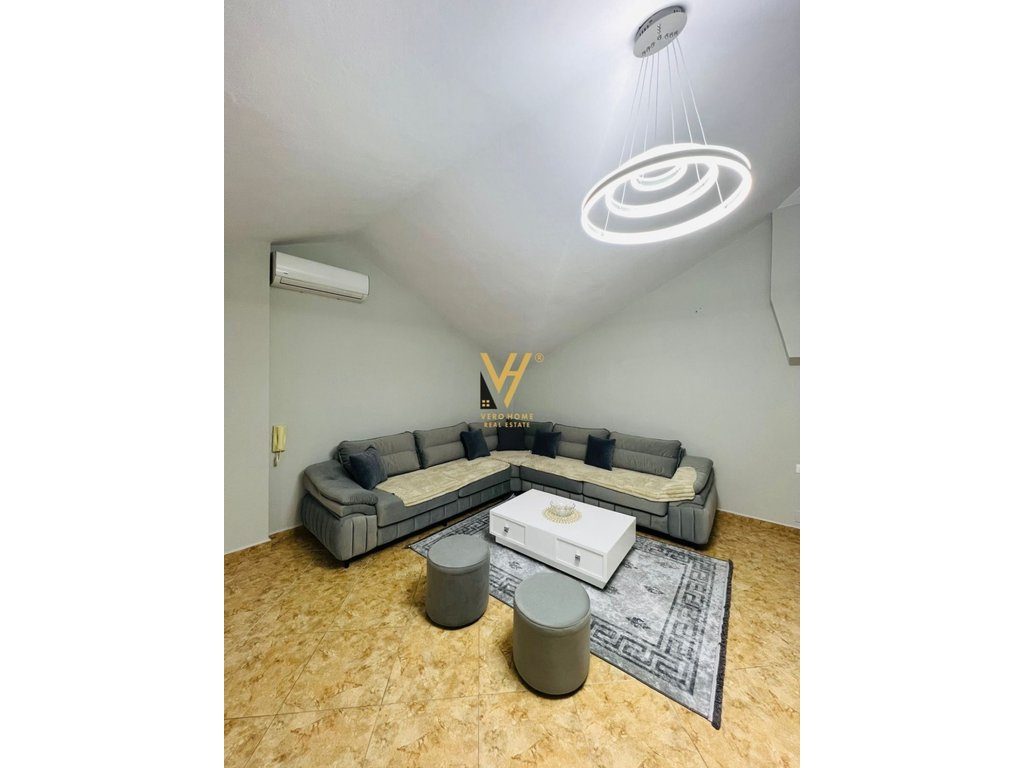 JEPET APARTAMENT 2+1 ME QIRA TE ISH PARKU 70.000 LEKE