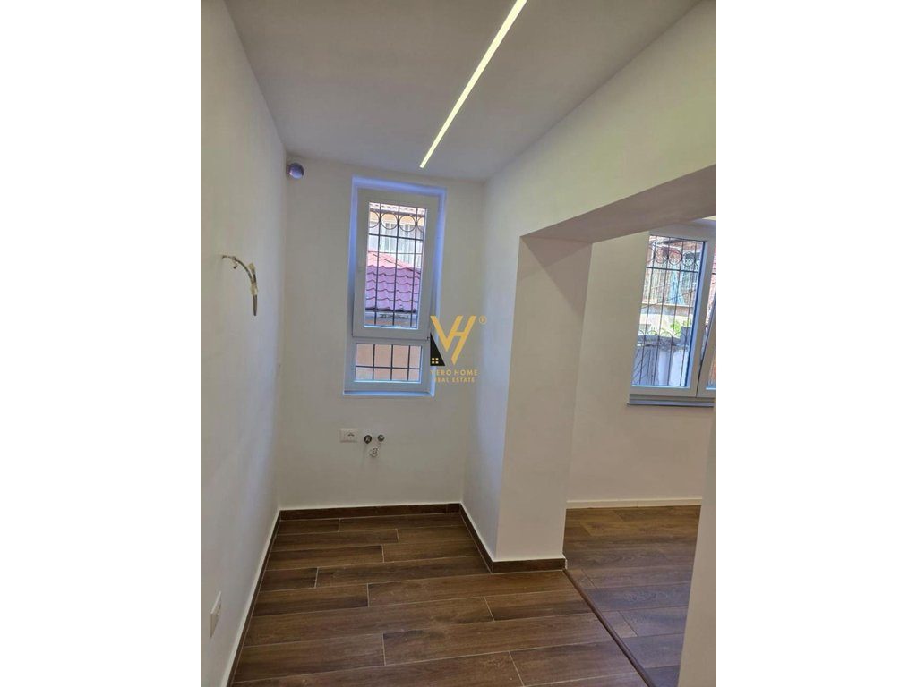 SHITET GARSONIERE 30 M2 TE RRUGA 4 DESHMORET 83.000 EURO 2