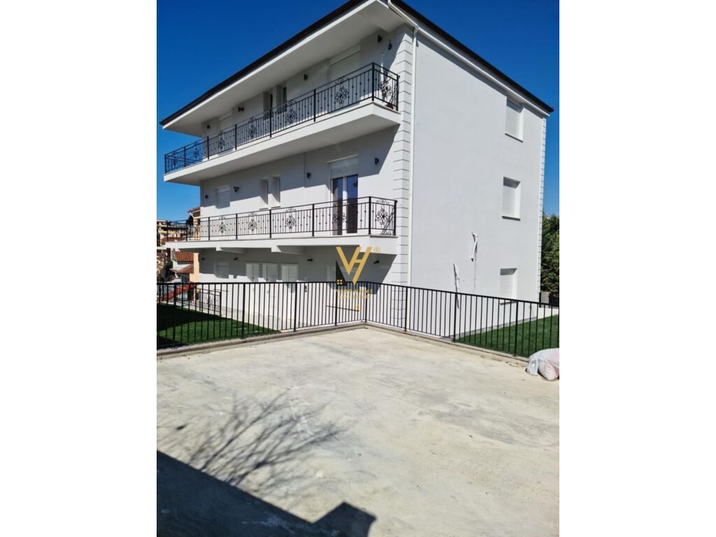 SHITET GODINE TRE KATESHE NE SHKOZE 730.000 EURO