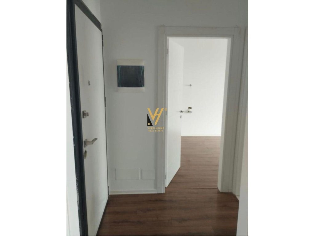 JEPET APARTAMENT 1+1 ME QIRA TE BULEVARDI I RI 500 EURO 3