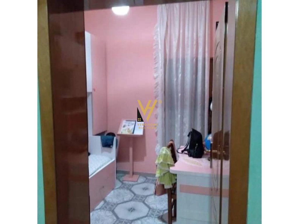 SHITET OBJEKTI LOKAL+ SHTEPI NE DURRES 45.000.000 LEKE 4