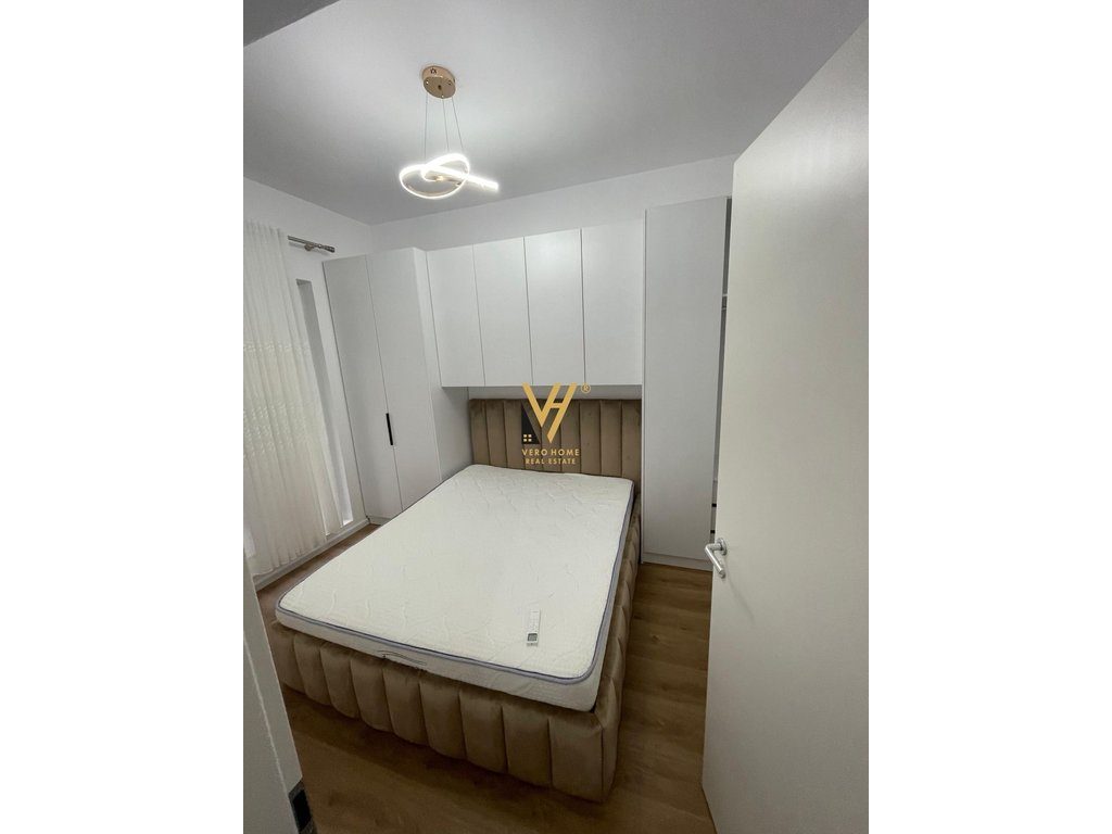 JEPET APARTAMENT 1+1+BLK ME QIRA TE KAIMI , ALI DEM 400 EURO 4