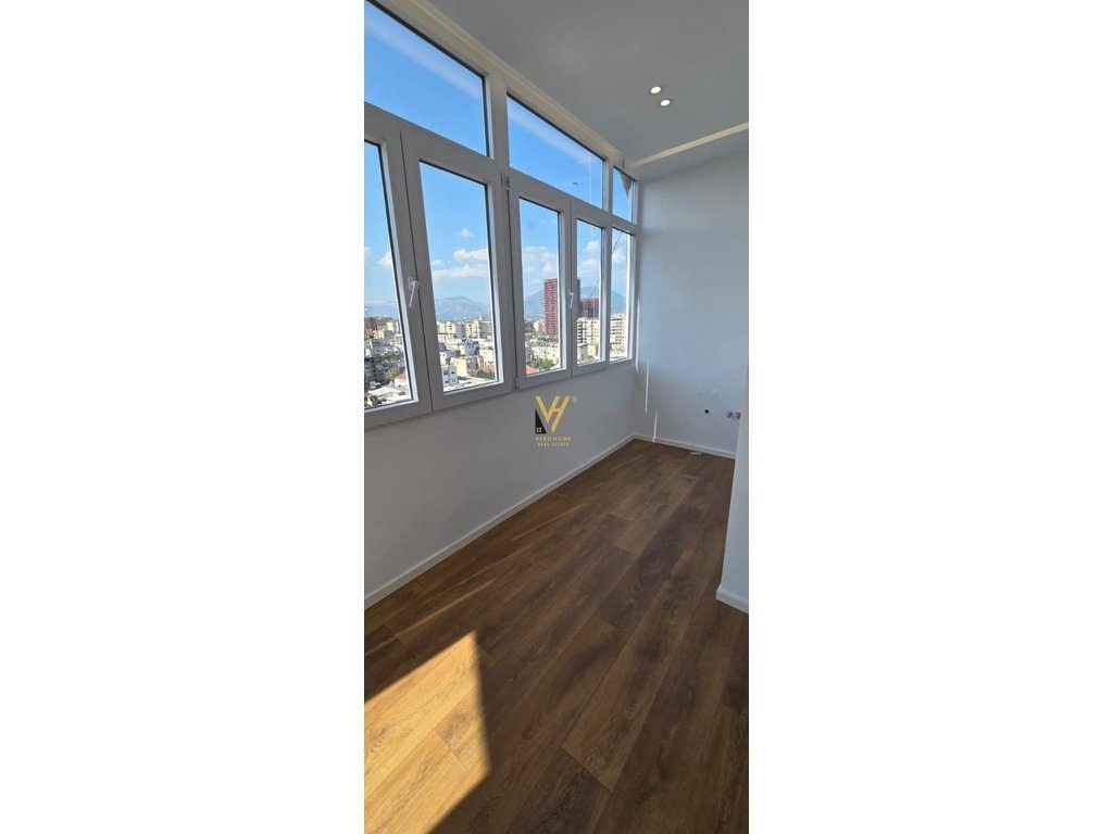 SHITET APARTAMENT 1+1+BLK TE 21 DHJETORI 165.000 EURO